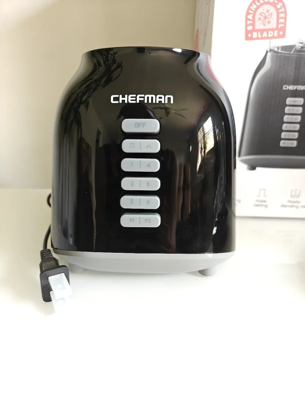 Chefman 8 Speed 1.5L Blender